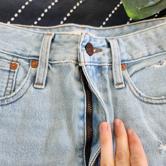 Madewell The Curvy Momjean Denim Jean Shorts In Flintwood Wash Size 26 - Picture 3 of 8